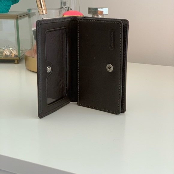 Coach wallet - Picture 2 of 3